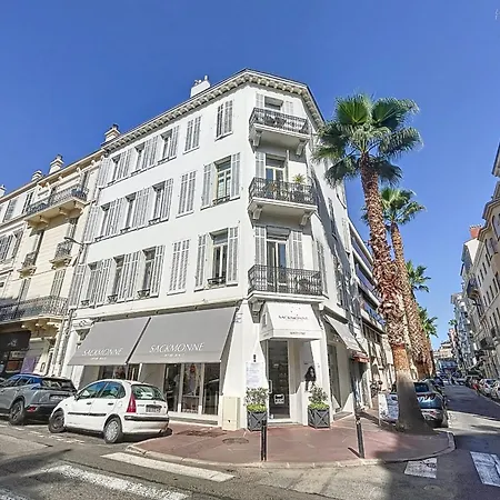 The Elegant Cannois Stylish With Balcony - Hyper Centre