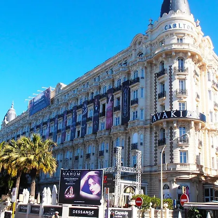 The Elegant Cannois Stylish With Balcony - Hyper Centre *